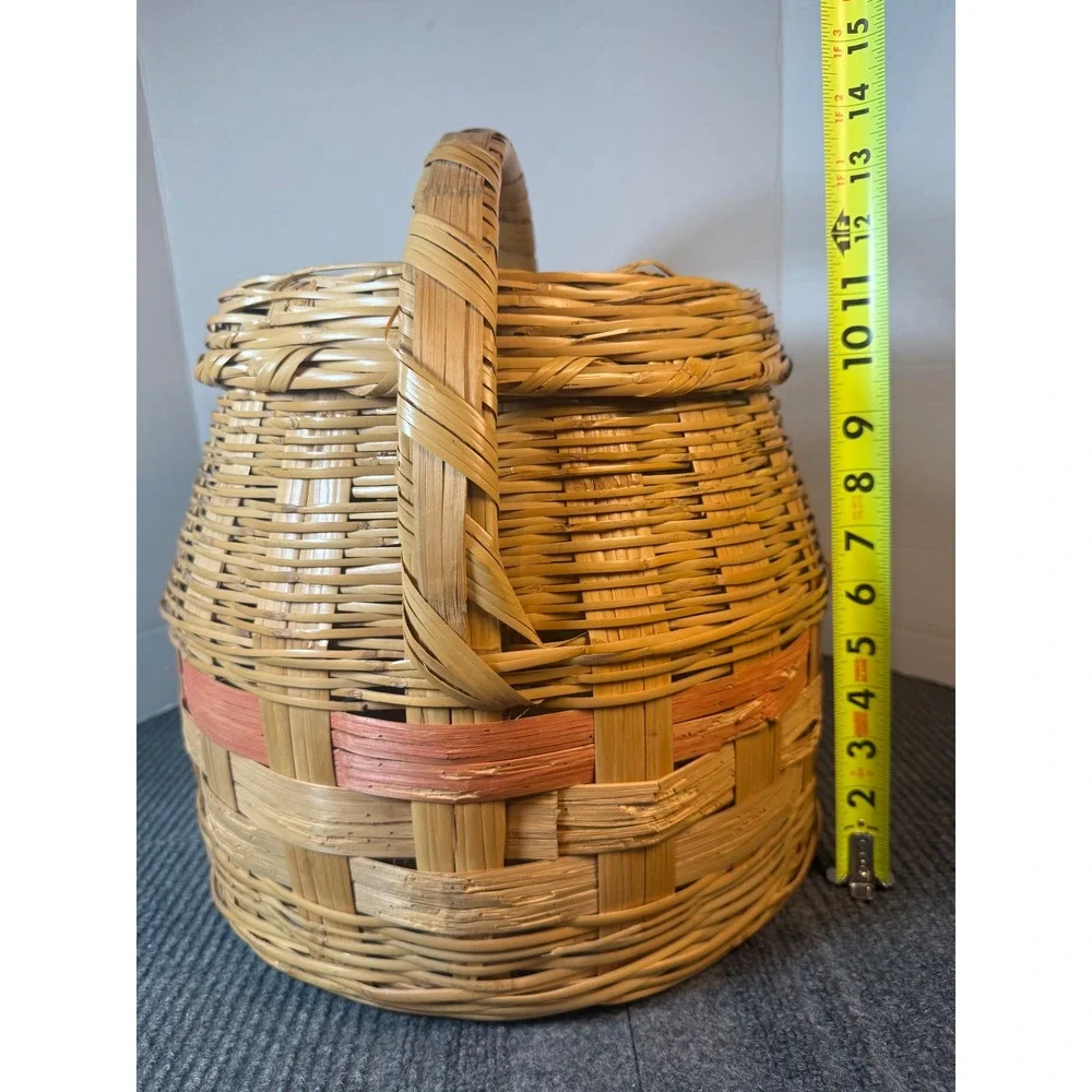 Vintage Woven Wicker Basket with Lid and Handle Round Natural Pink Accent 14in